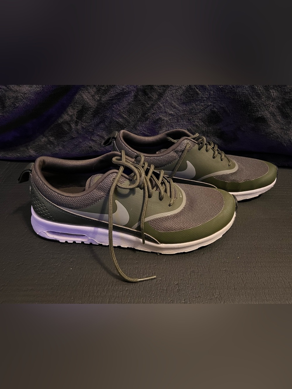 Nike Olive Green and Gray Low-Top Sneakers